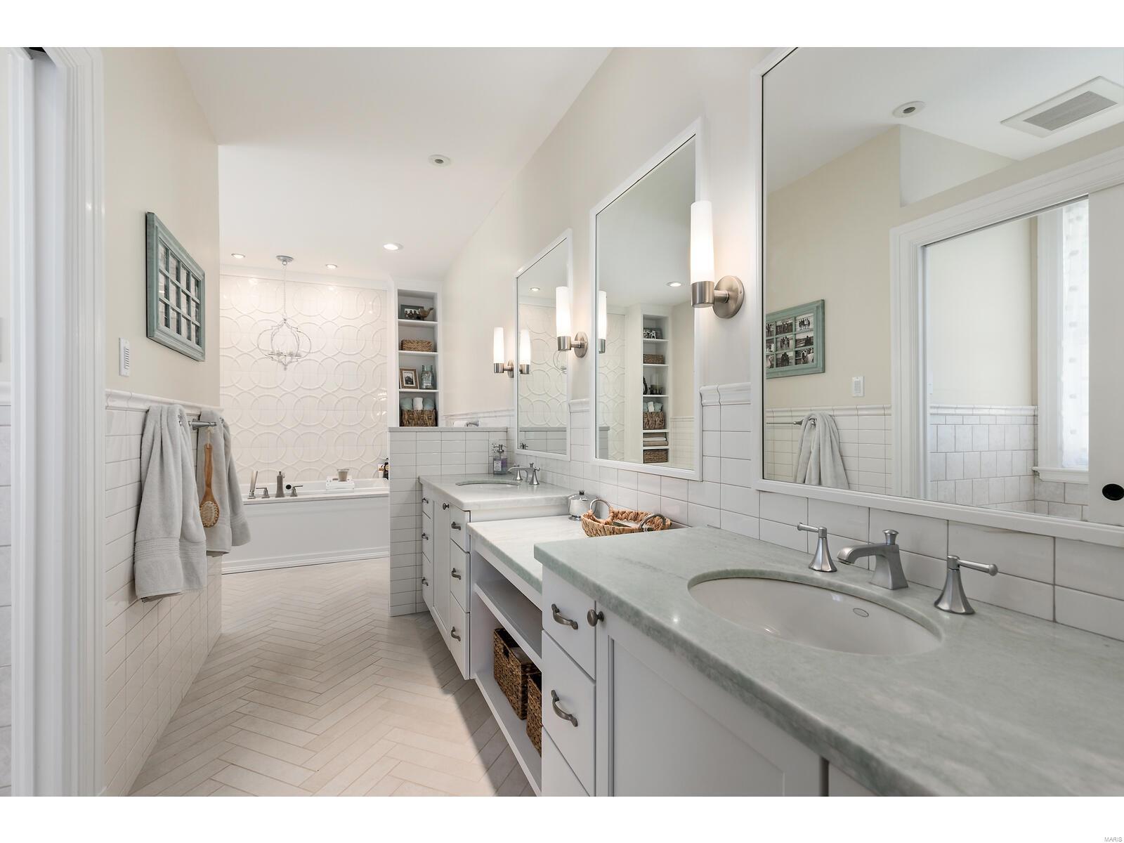 Tesson - Residential