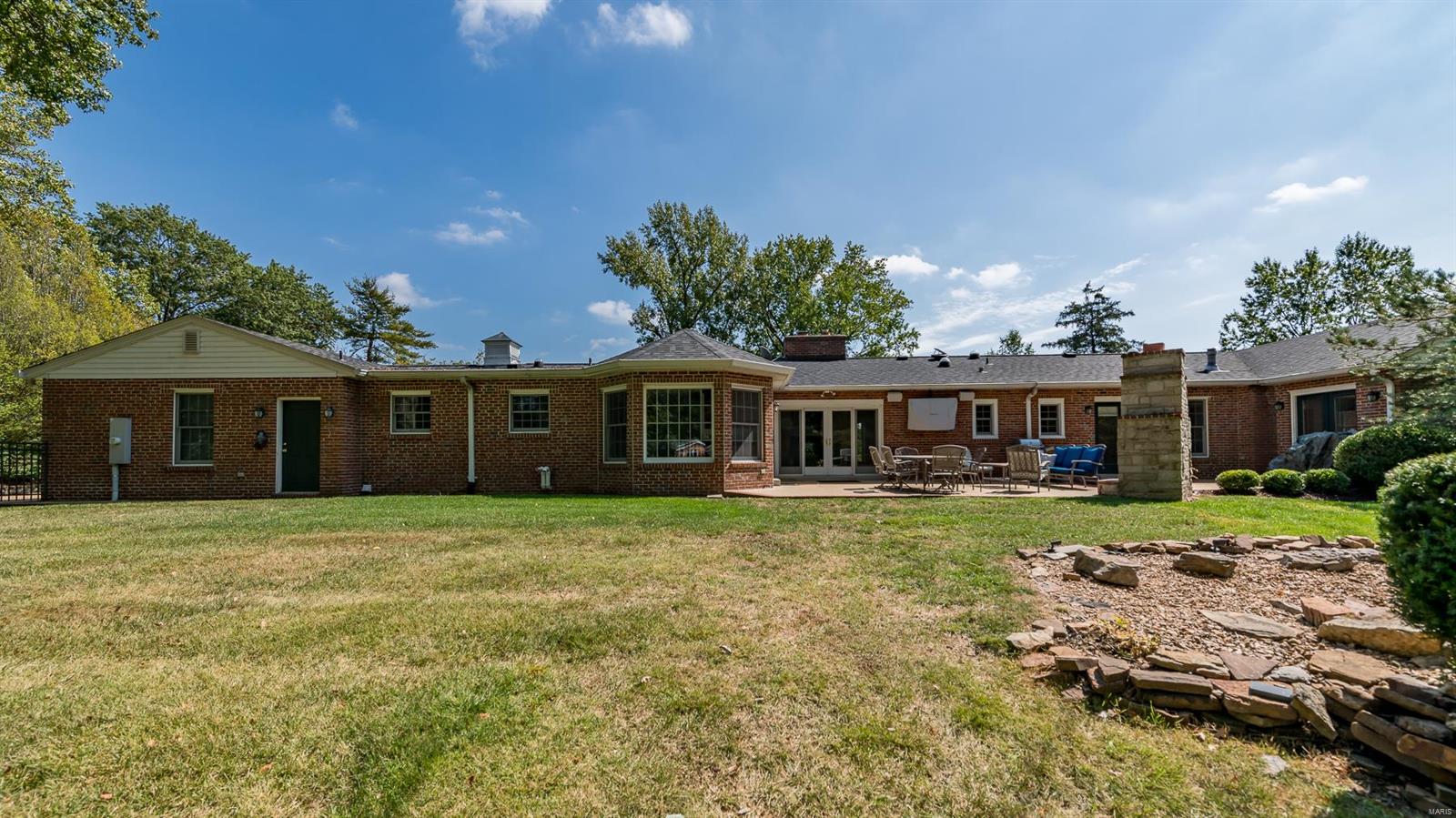 Ladue Estates - Residential