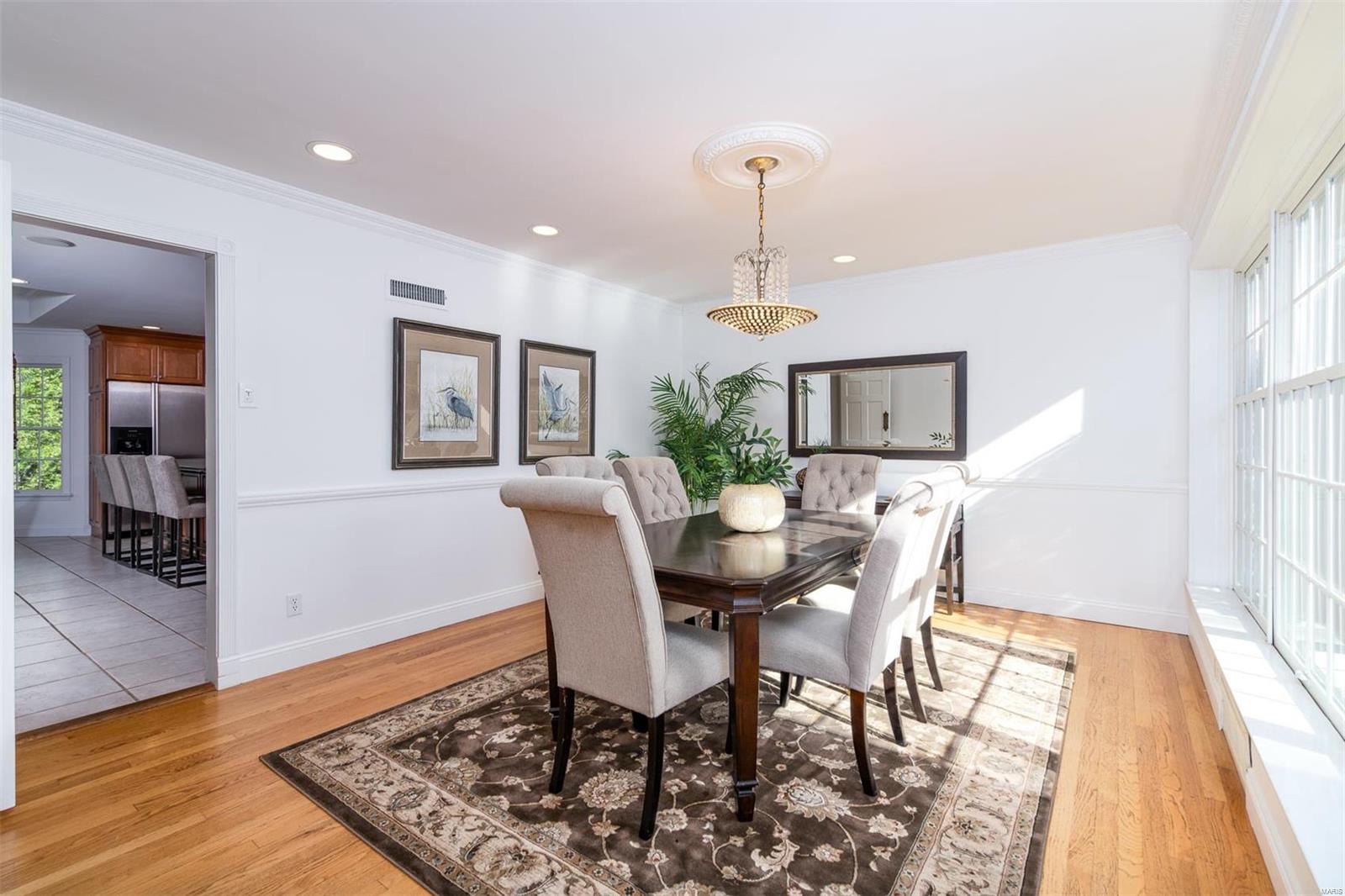 Ladue Estates - Residential