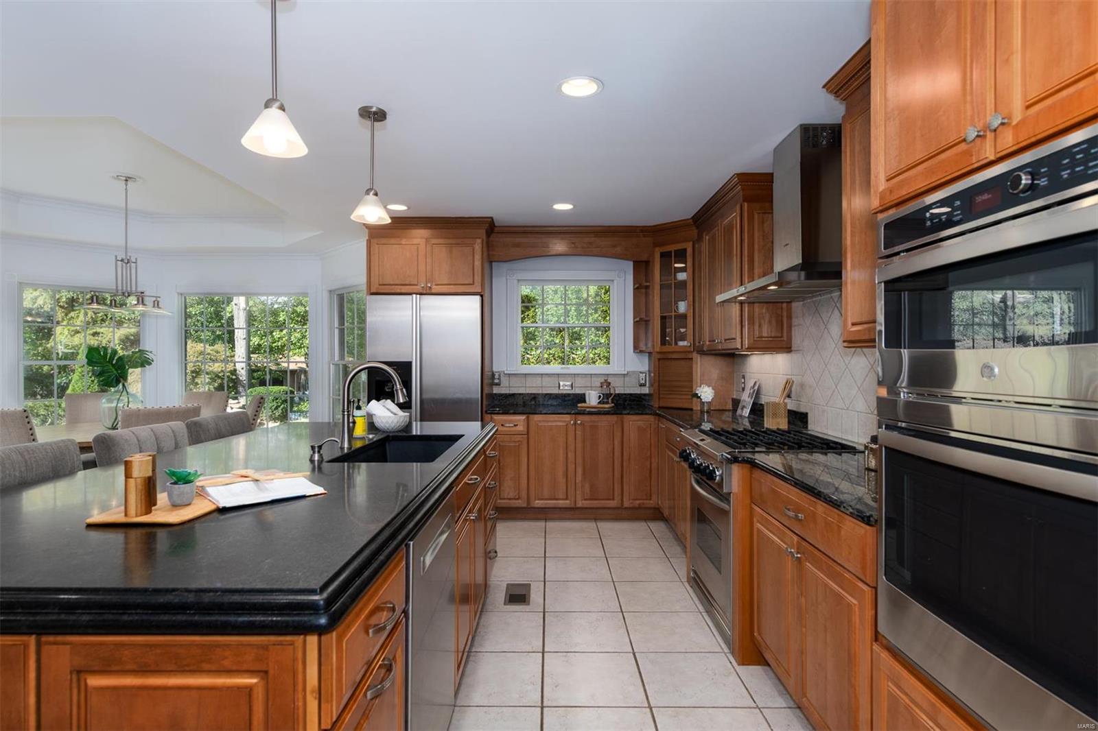 Ladue Estates - Residential