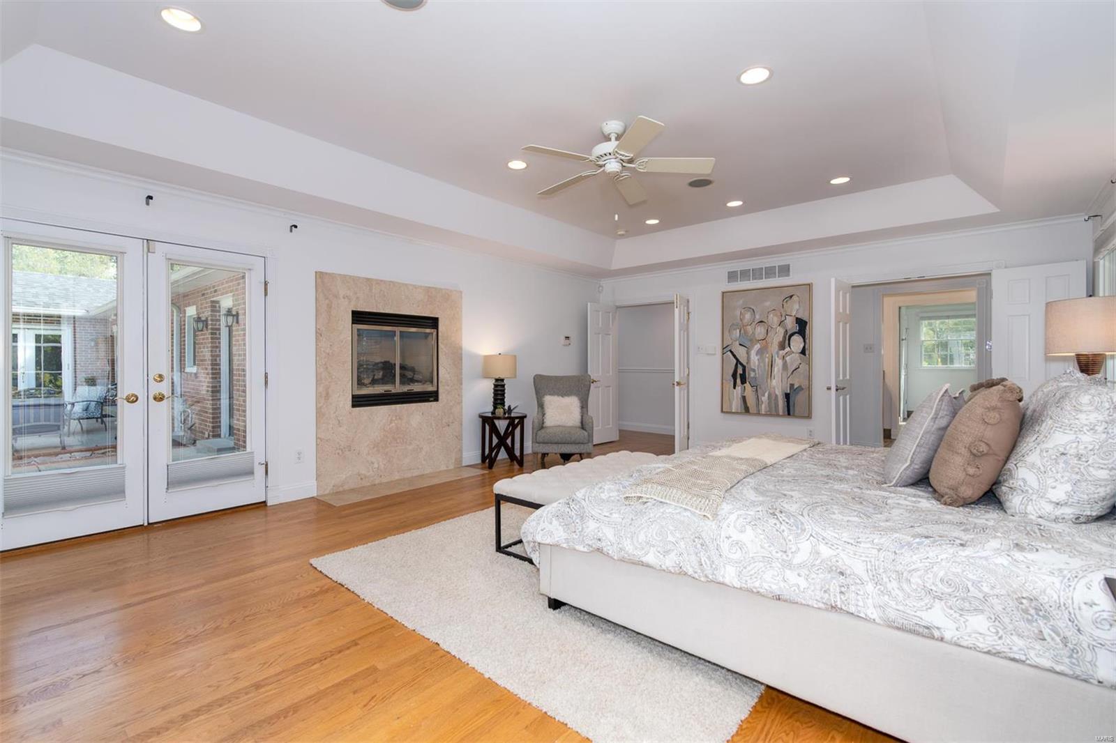 Ladue Estates - Residential