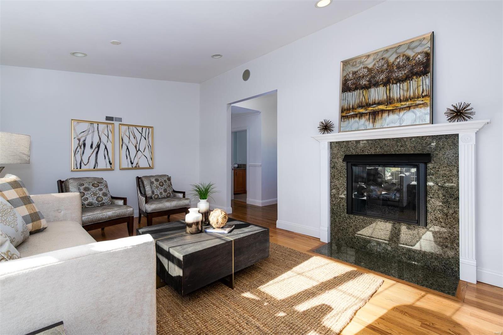 Ladue Estates - Residential