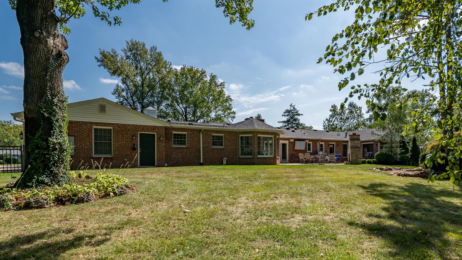 Ladue Estates - Residential