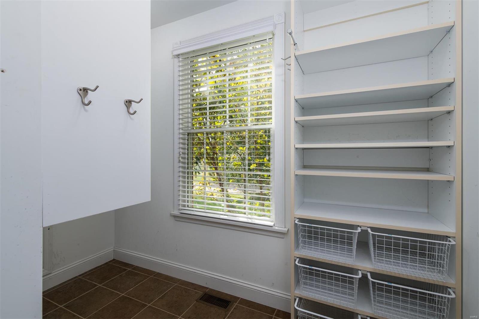 Ladue Estates - Residential