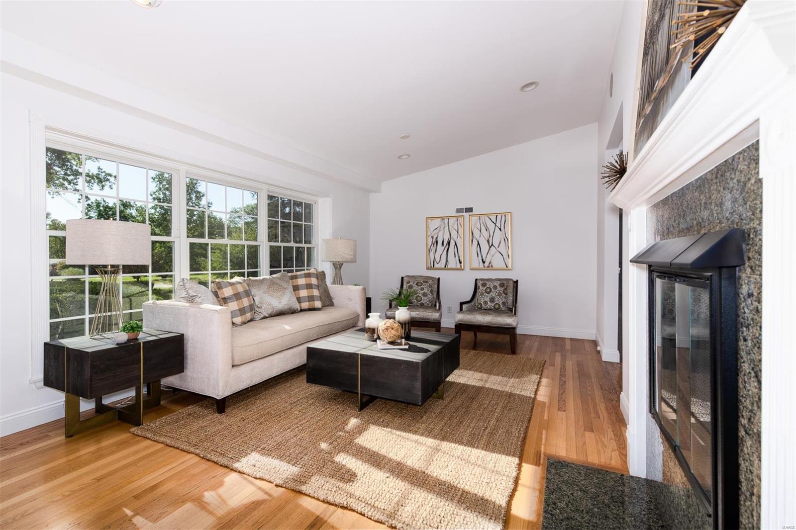 Ladue Estates - Residential