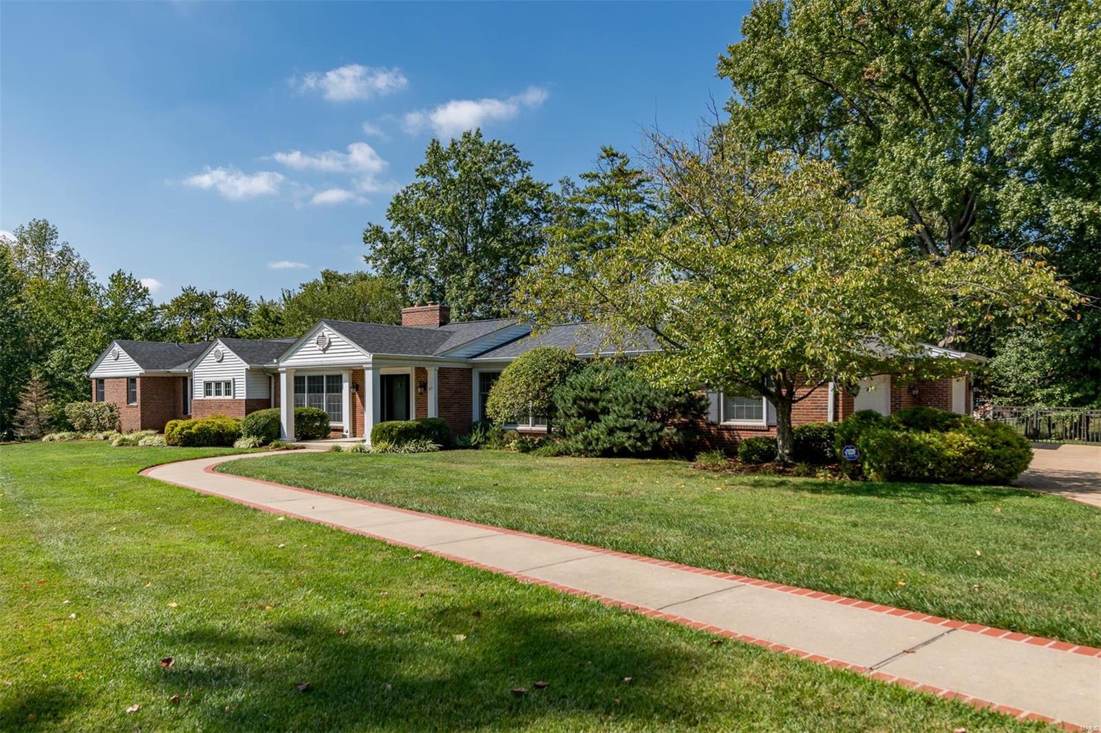 Ladue Estates - Residential