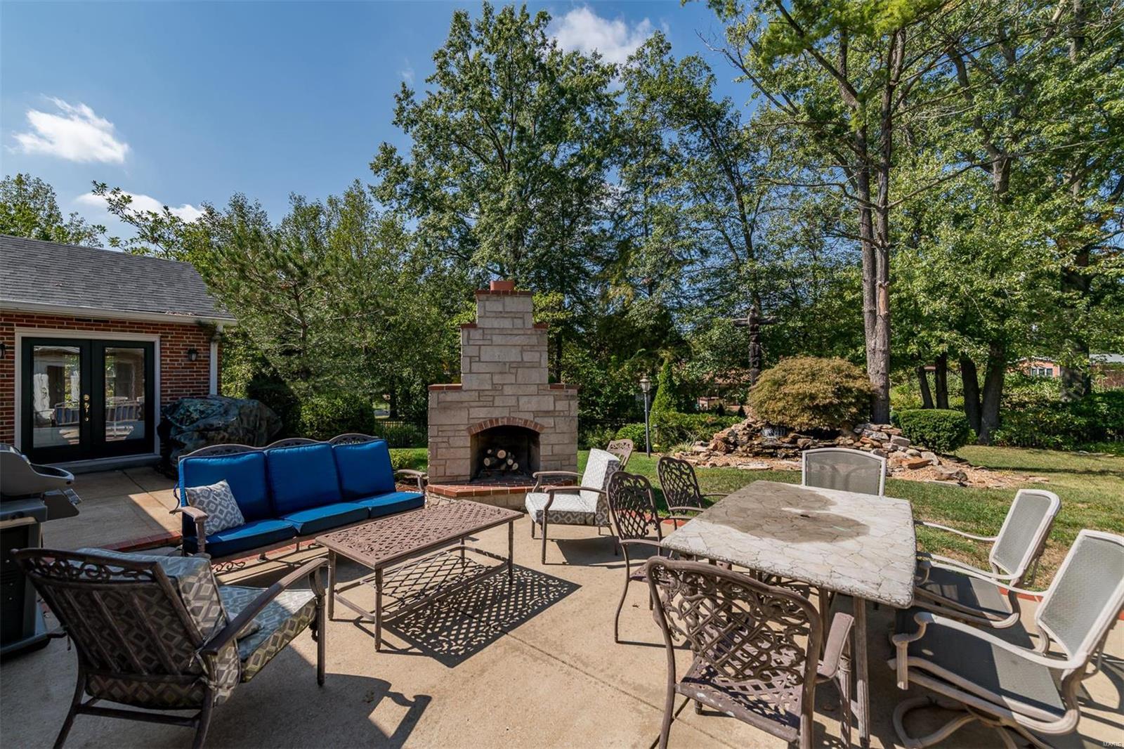 Ladue Estates - Residential