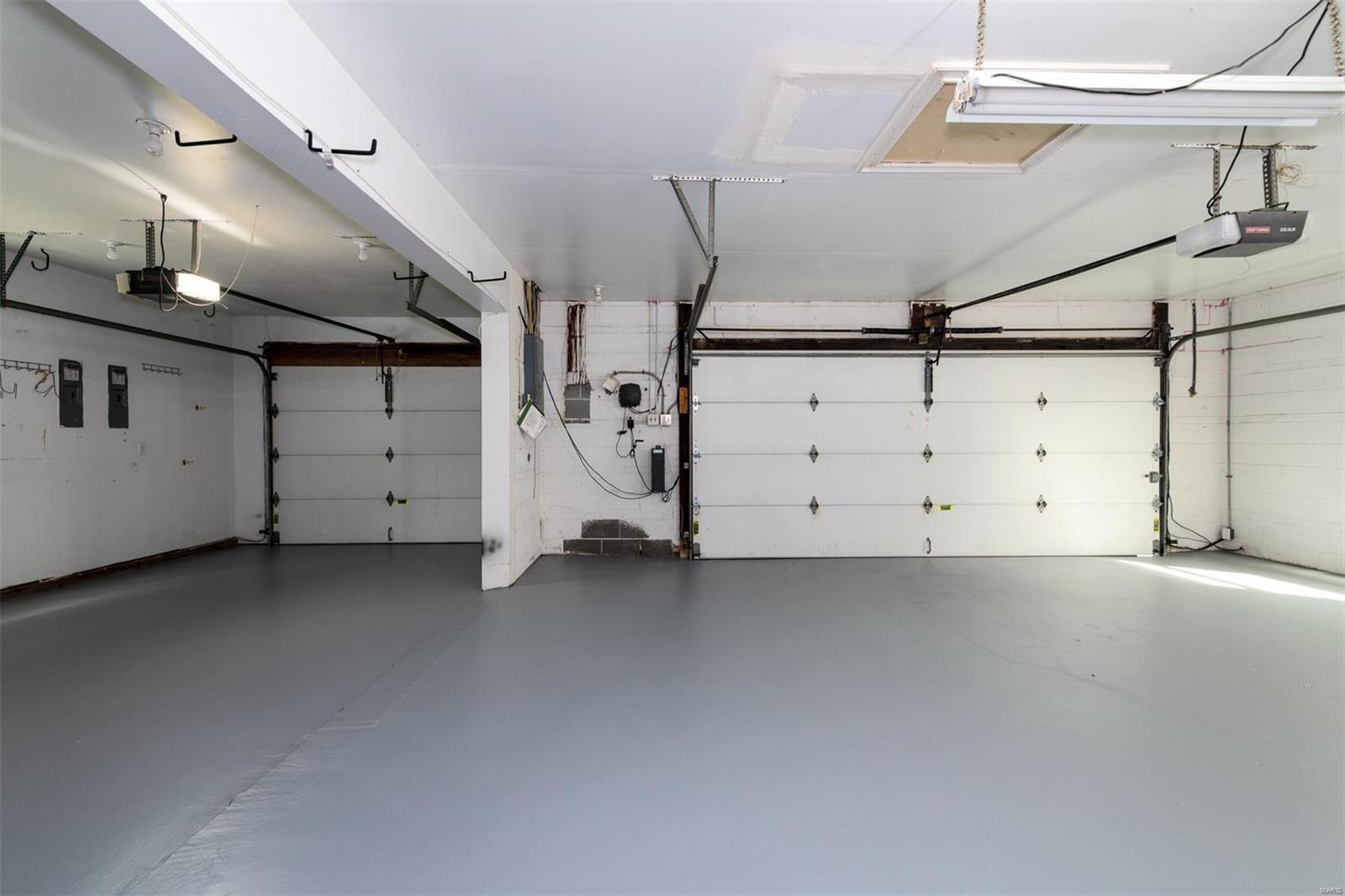 Ladue Estates - Residential