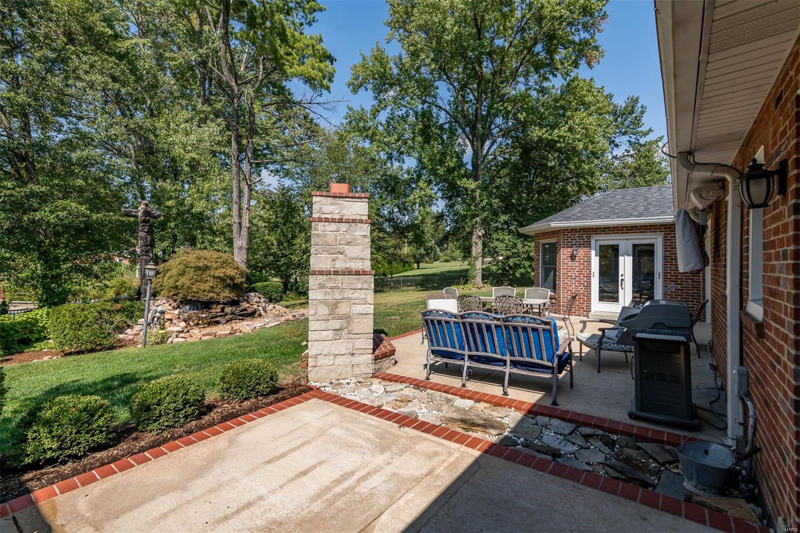 Ladue Estates - Residential