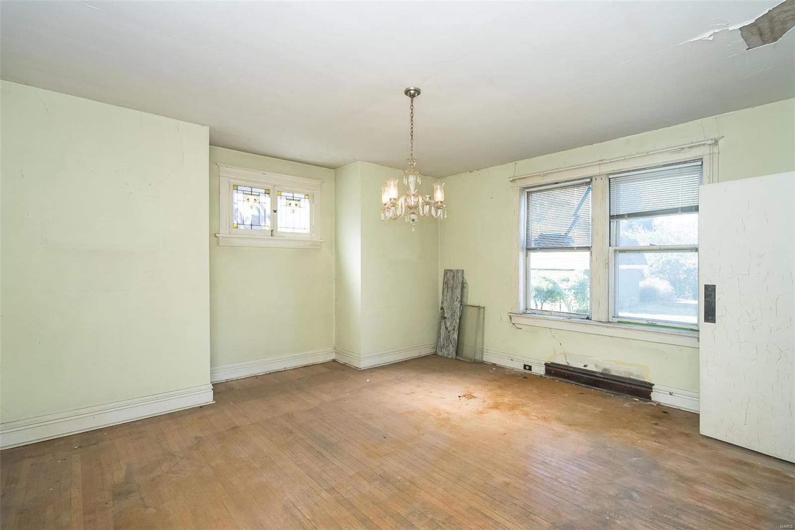 Bellevue Square - Residential