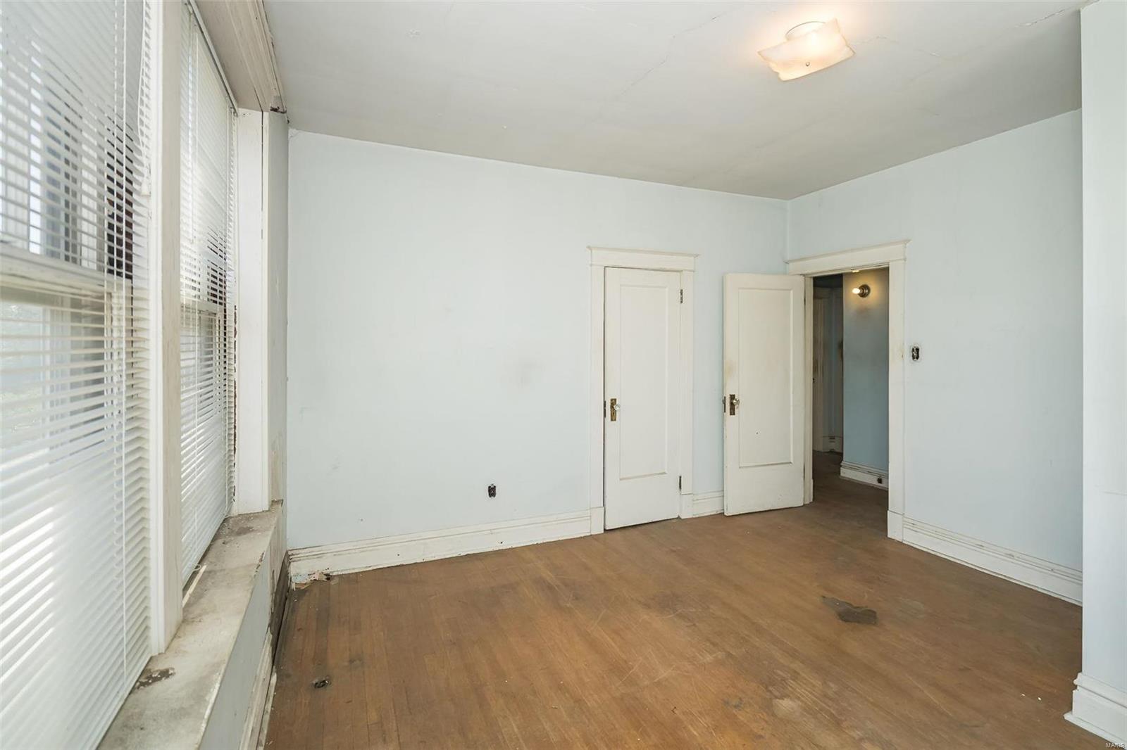 Bellevue Square - Residential