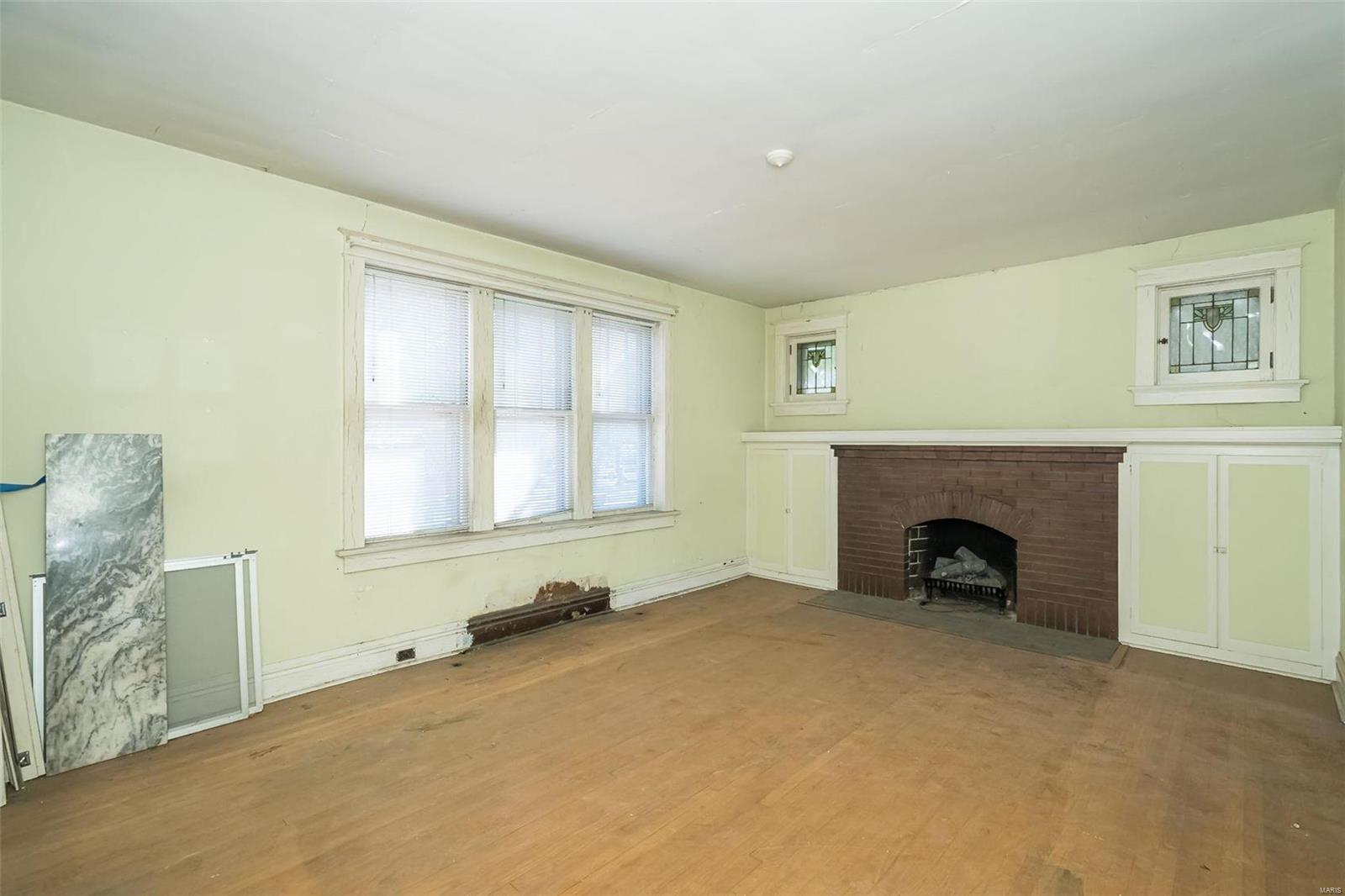 Bellevue Square - Residential