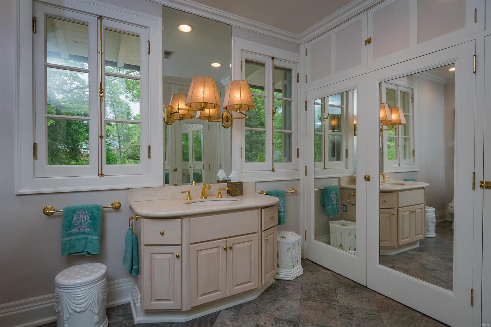 Cellas - Residential