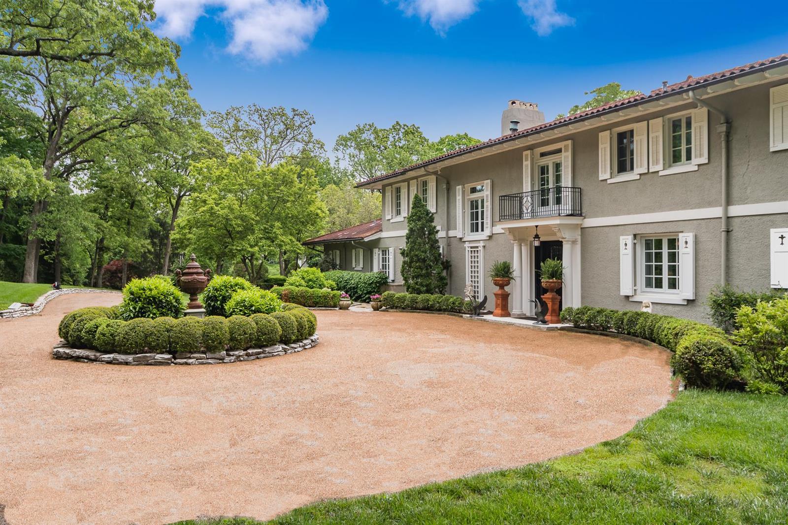 Cellas - Residential