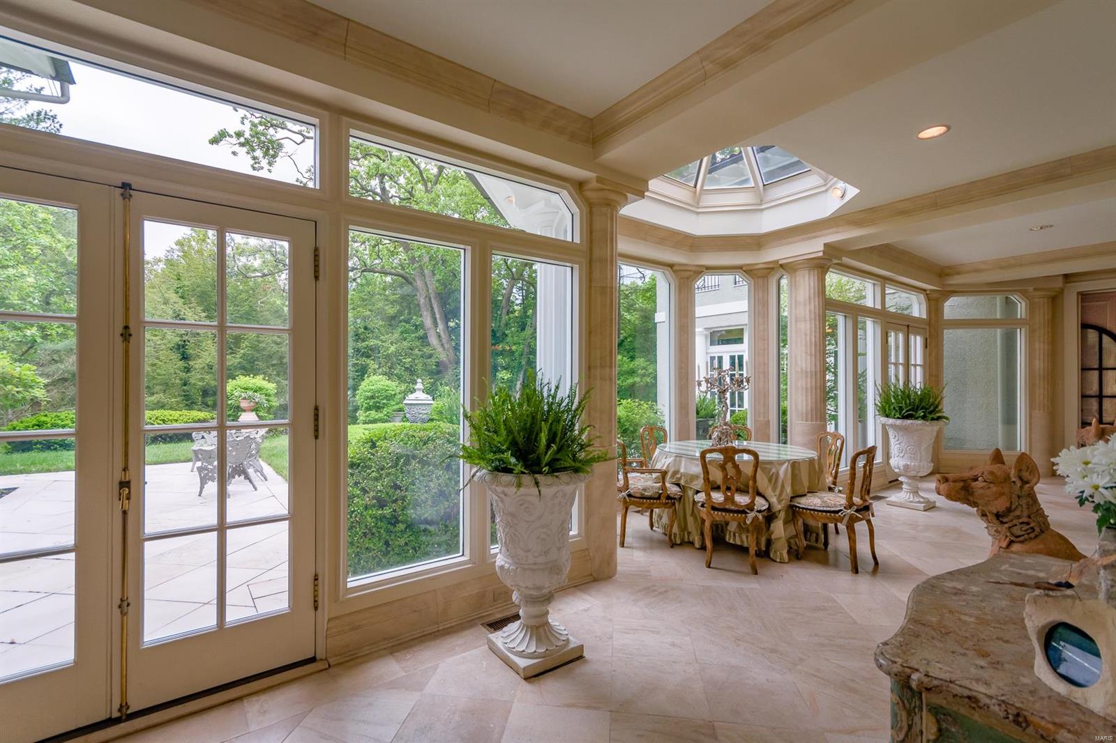 Cellas - Residential