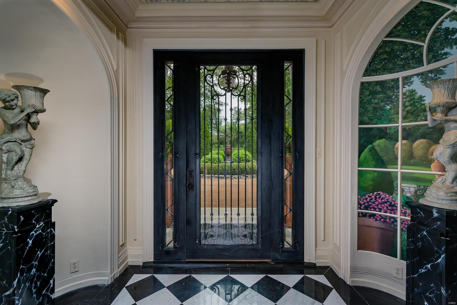 Cellas - Residential