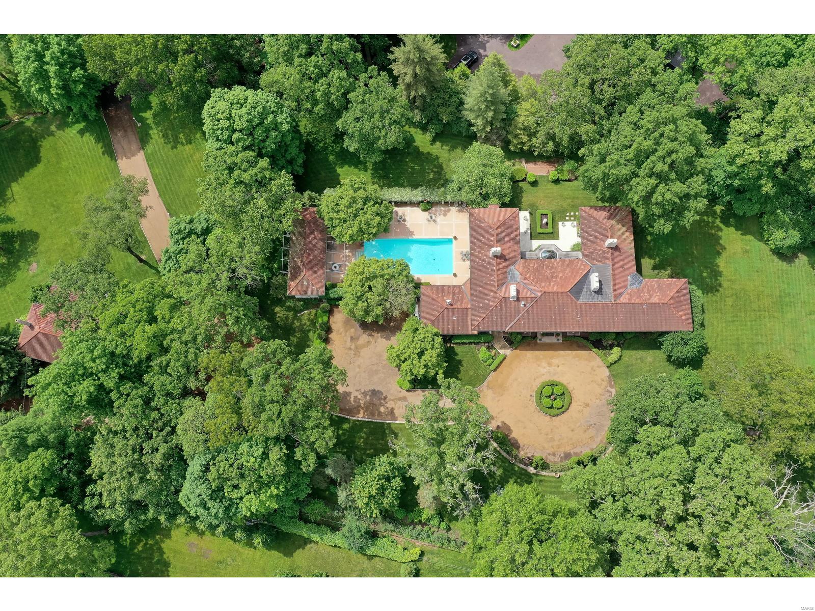 Cellas - Residential