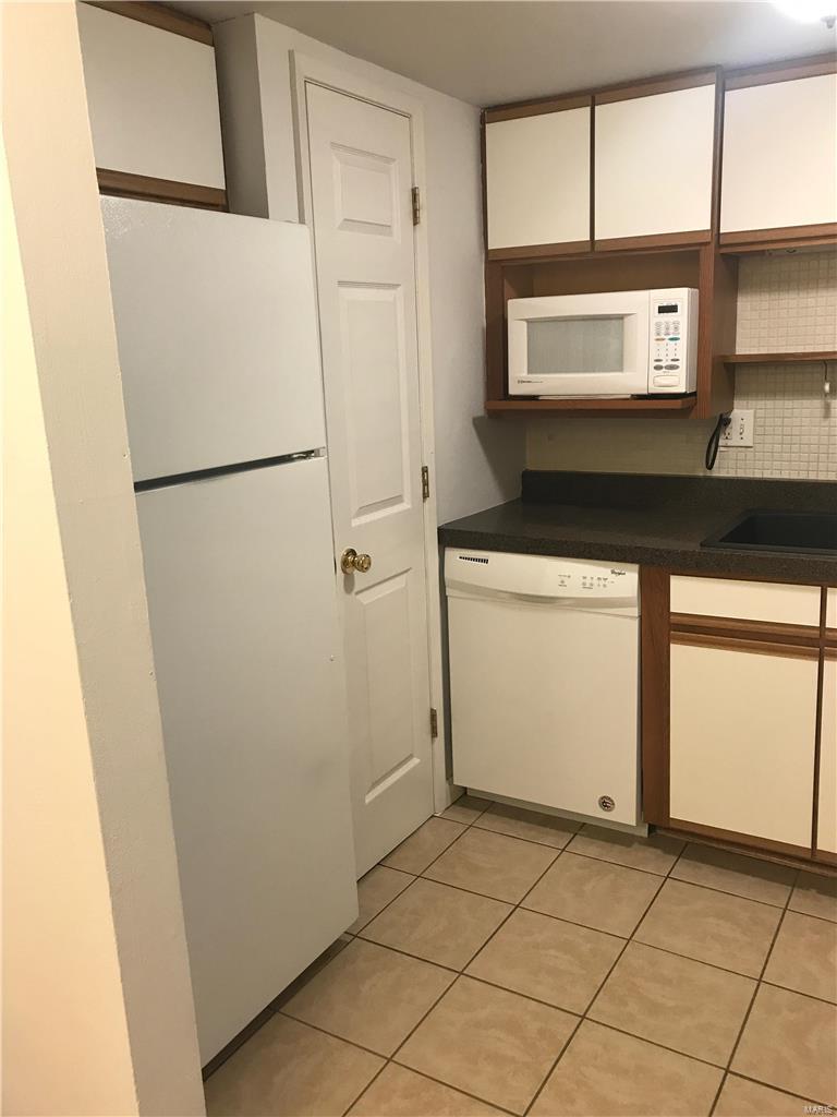 San Luis Hills Condo Amd - Residential