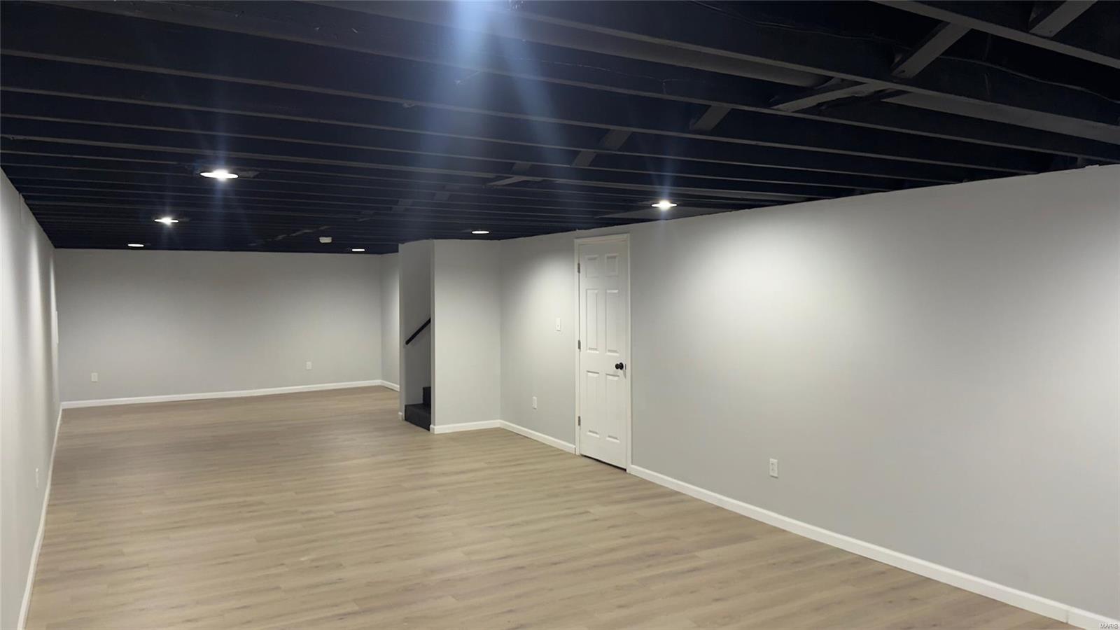 Florissant, Missouri 63033, United States, 3 Bedrooms Bedrooms, ,2 BathroomsBathrooms,Residential,Pending,123915