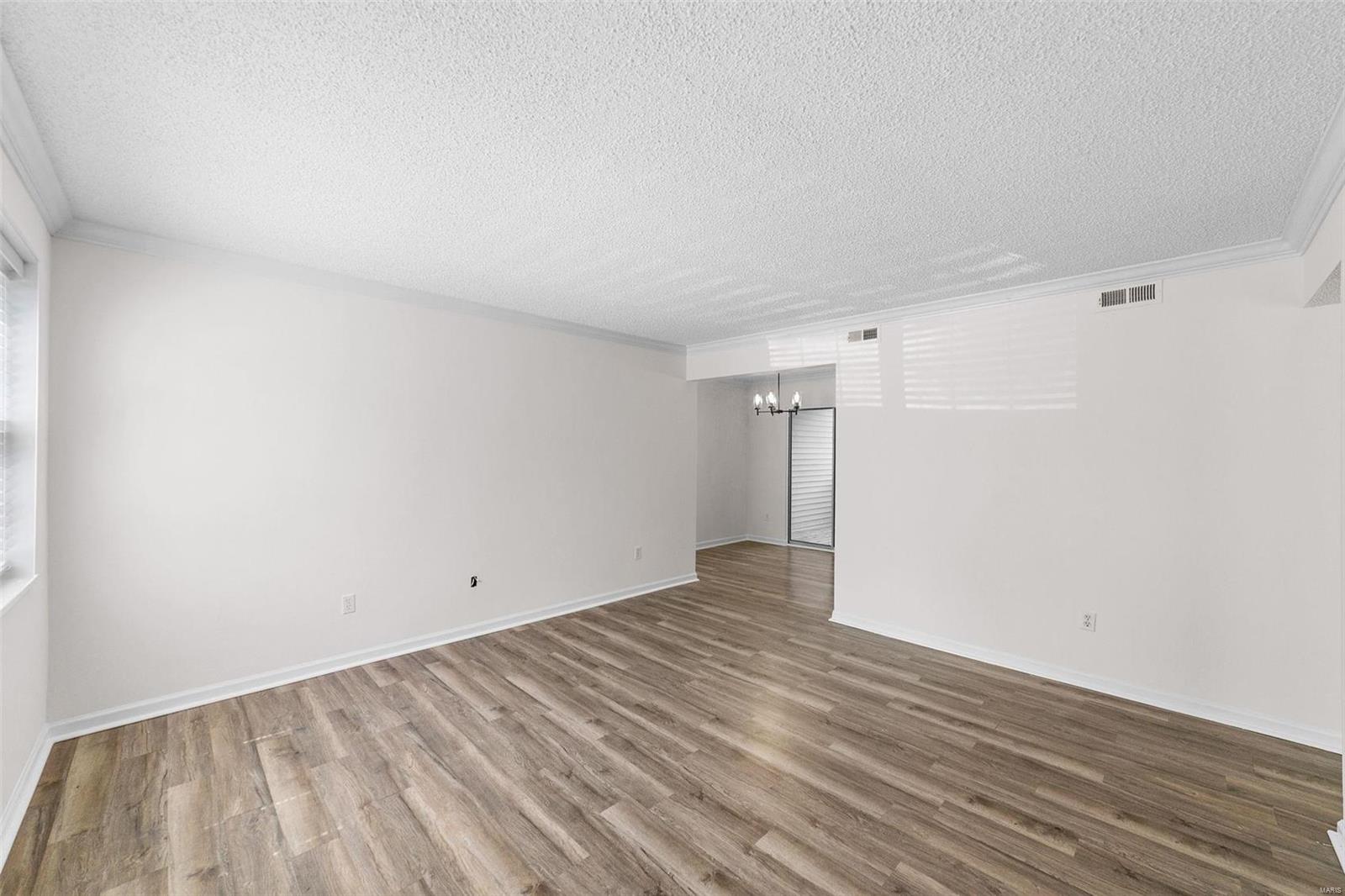 1509 Swallow Drive