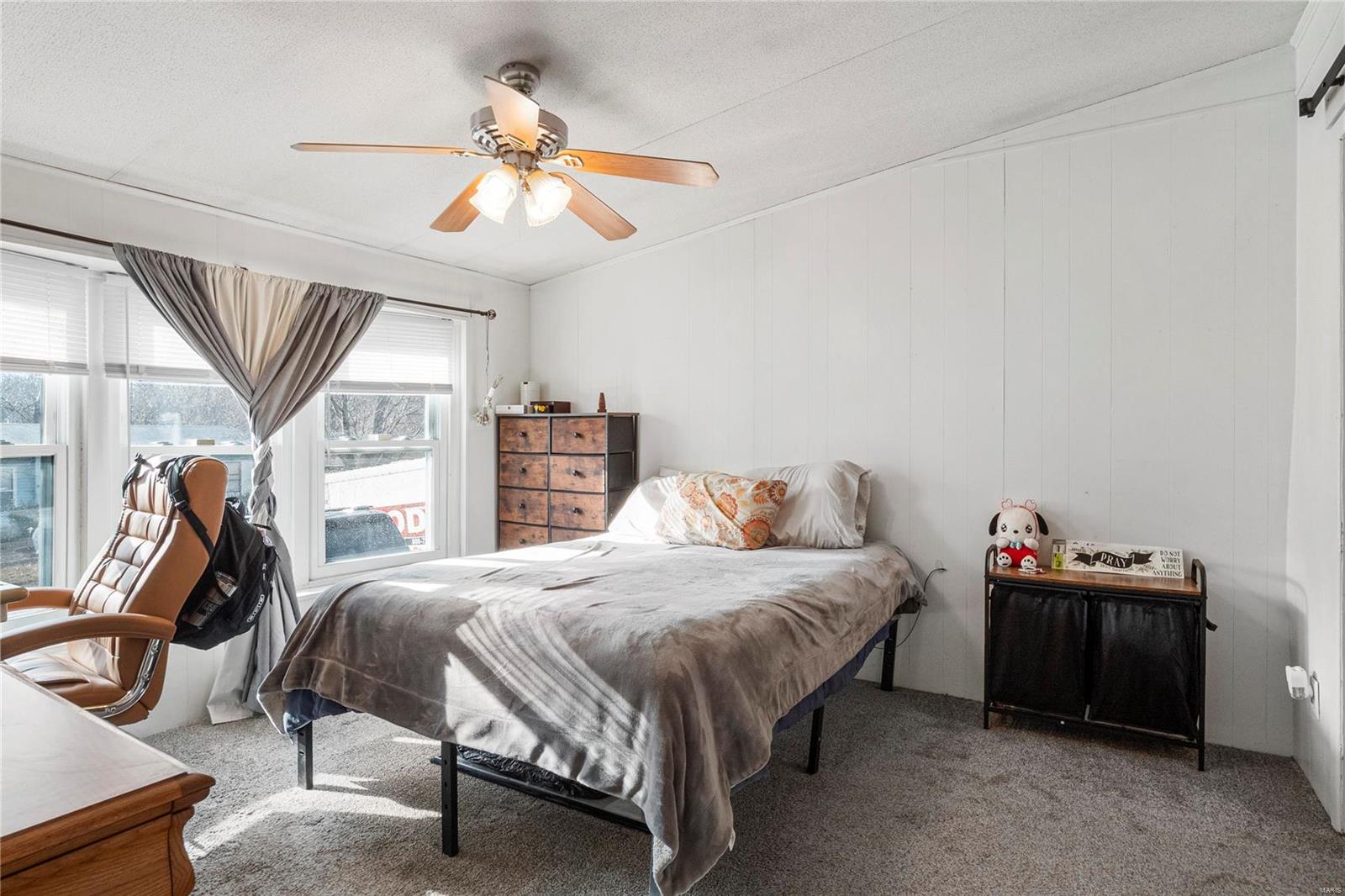 High Ridge, Missouri 63049, United States, 3 Bedrooms Bedrooms, ,2 BathroomsBathrooms,Residential,Pending,84902