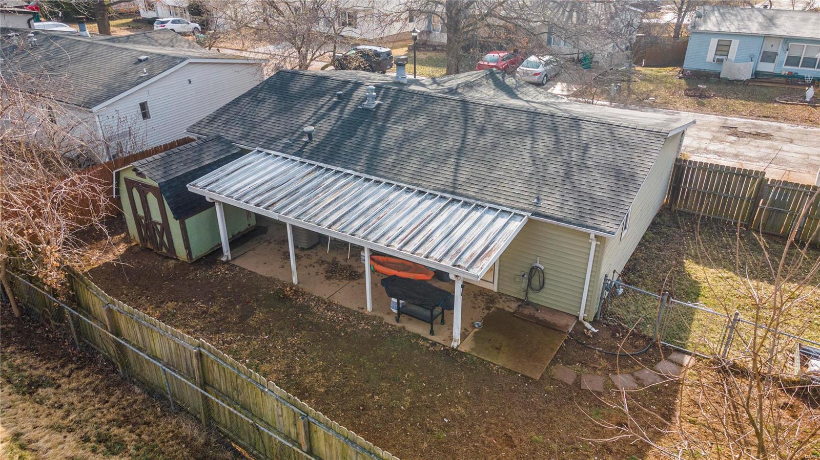 High Ridge, Missouri 63049, United States, 3 Bedrooms Bedrooms, ,2 BathroomsBathrooms,Residential,Pending,84902