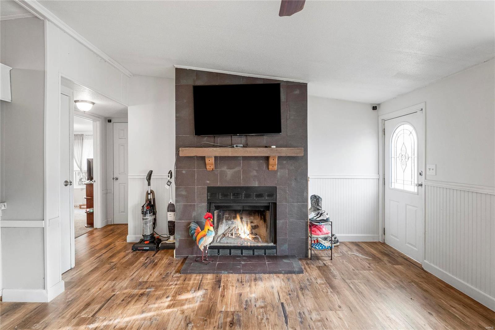 High Ridge, Missouri 63049, United States, 3 Bedrooms Bedrooms, ,2 BathroomsBathrooms,Residential,Pending,84902