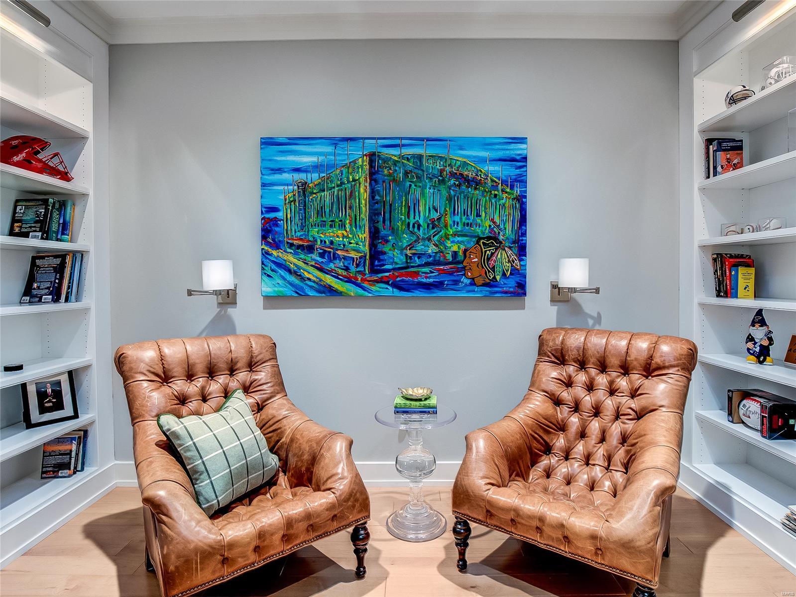 Crescent Condo - Residential