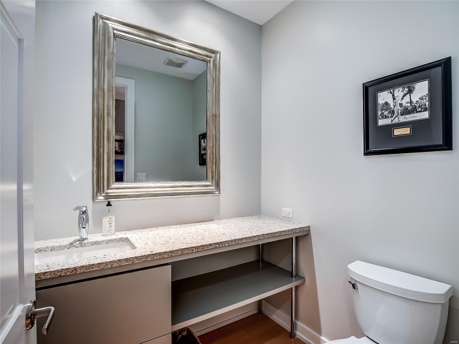 Crescent Condo - Residential