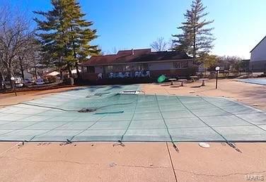 Treetop Condo Ph II - Residential