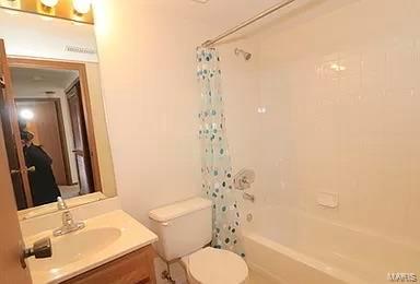 Treetop Condo Ph II - Residential