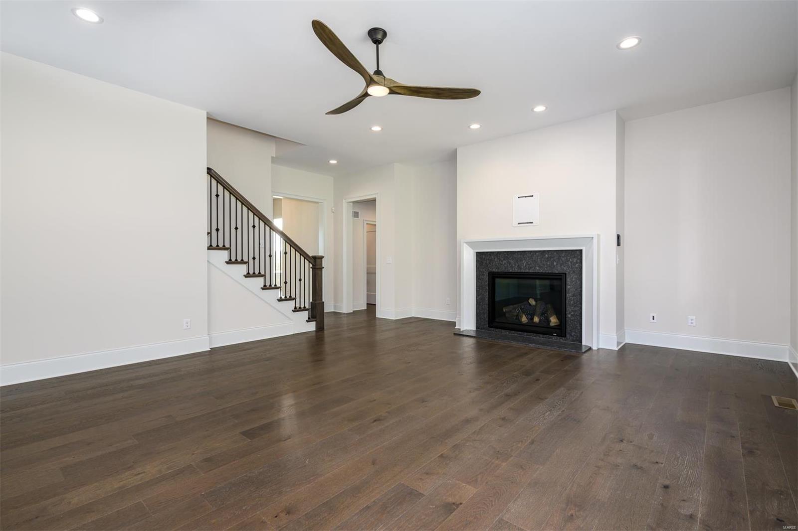 Sunset Reserve - Residential