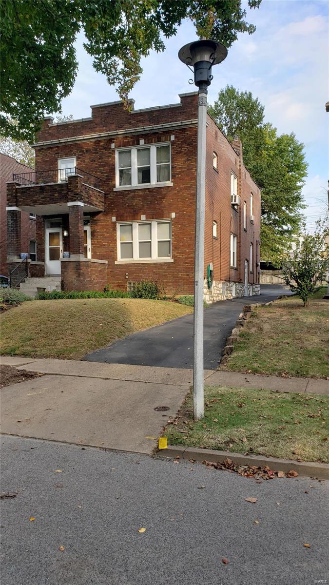 Westmoor Park 1 - Residential Income