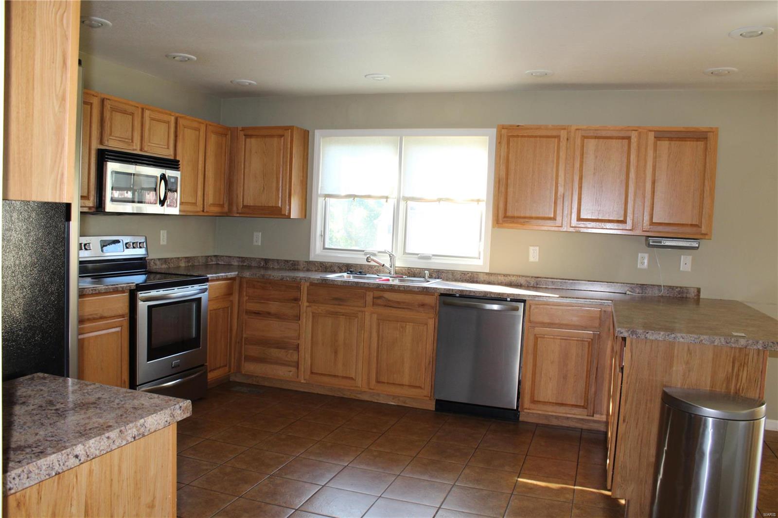 Ideal Villa 3rd Addition - Residential