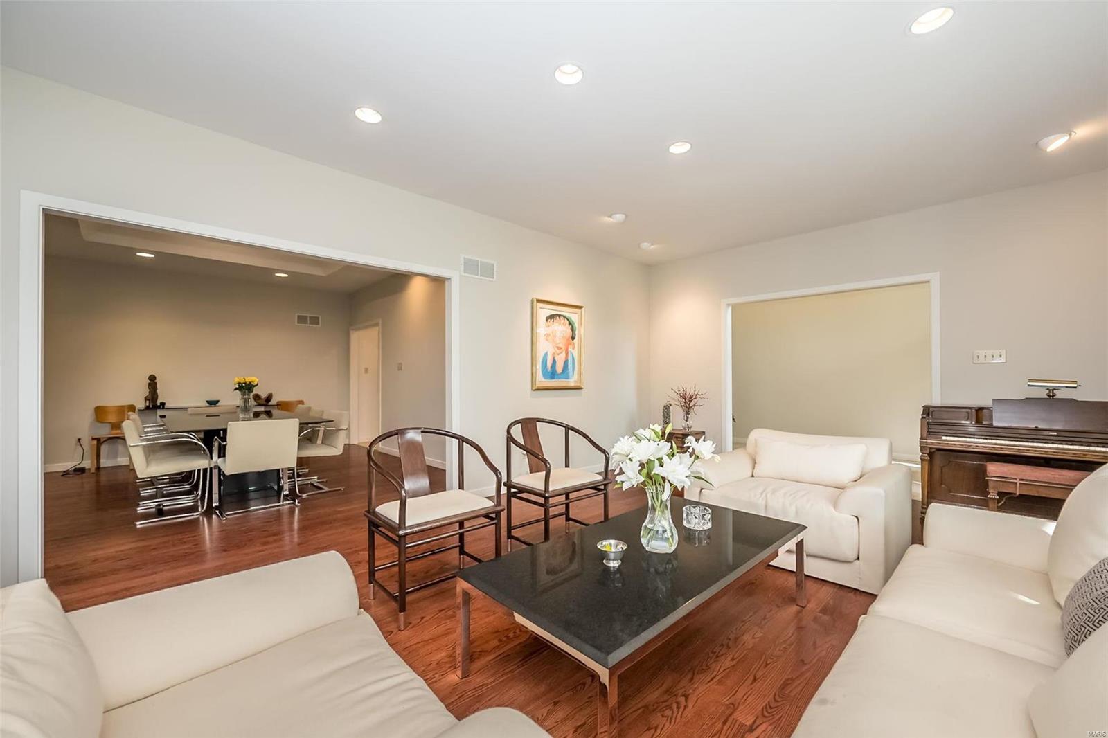 Clayton Gardens 3 - Residential