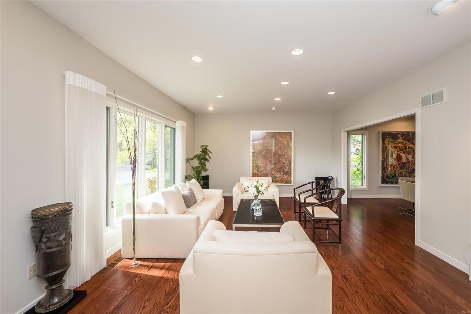 Clayton Gardens 3 - Residential