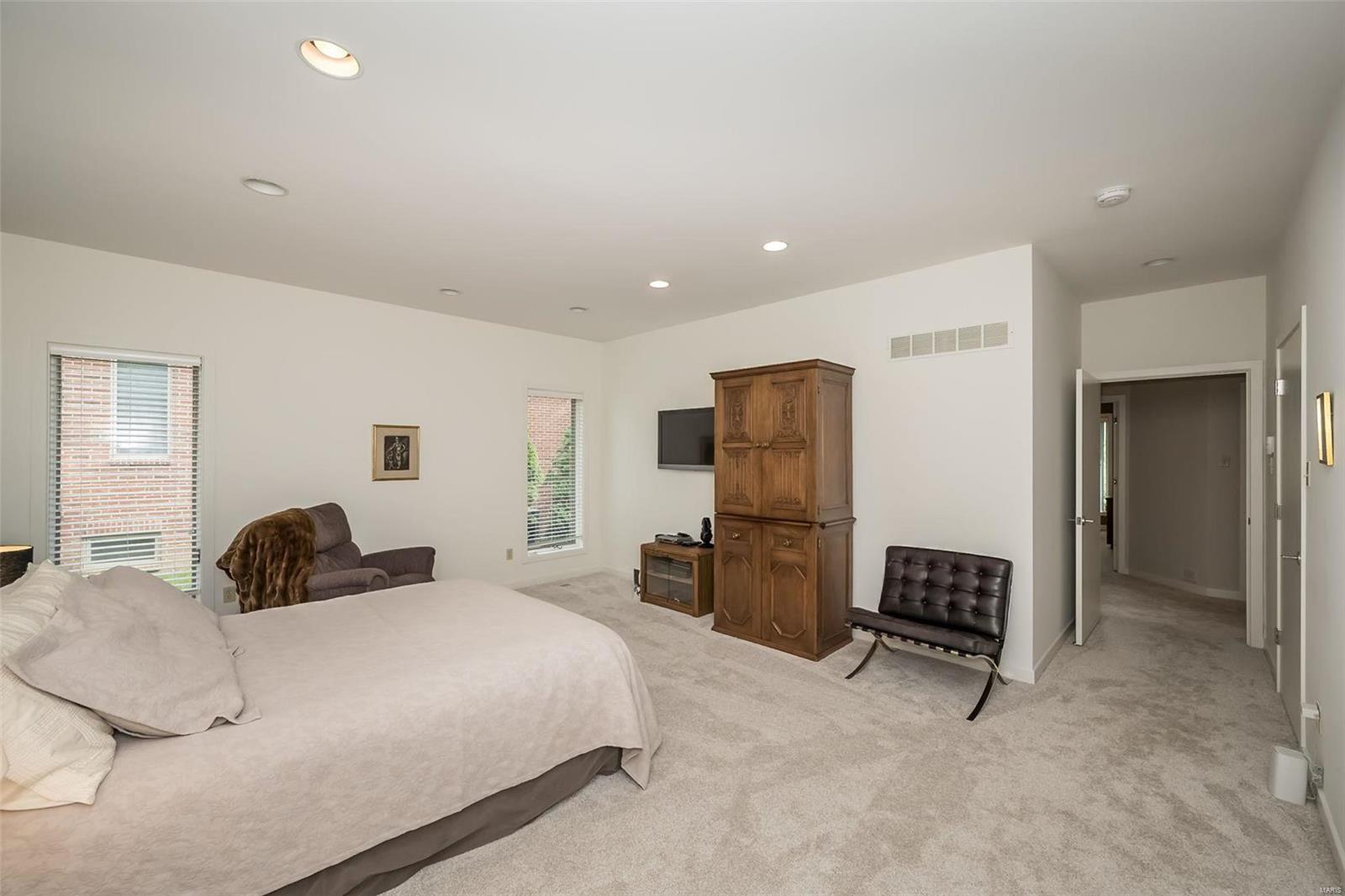 Clayton Gardens 3 - Residential