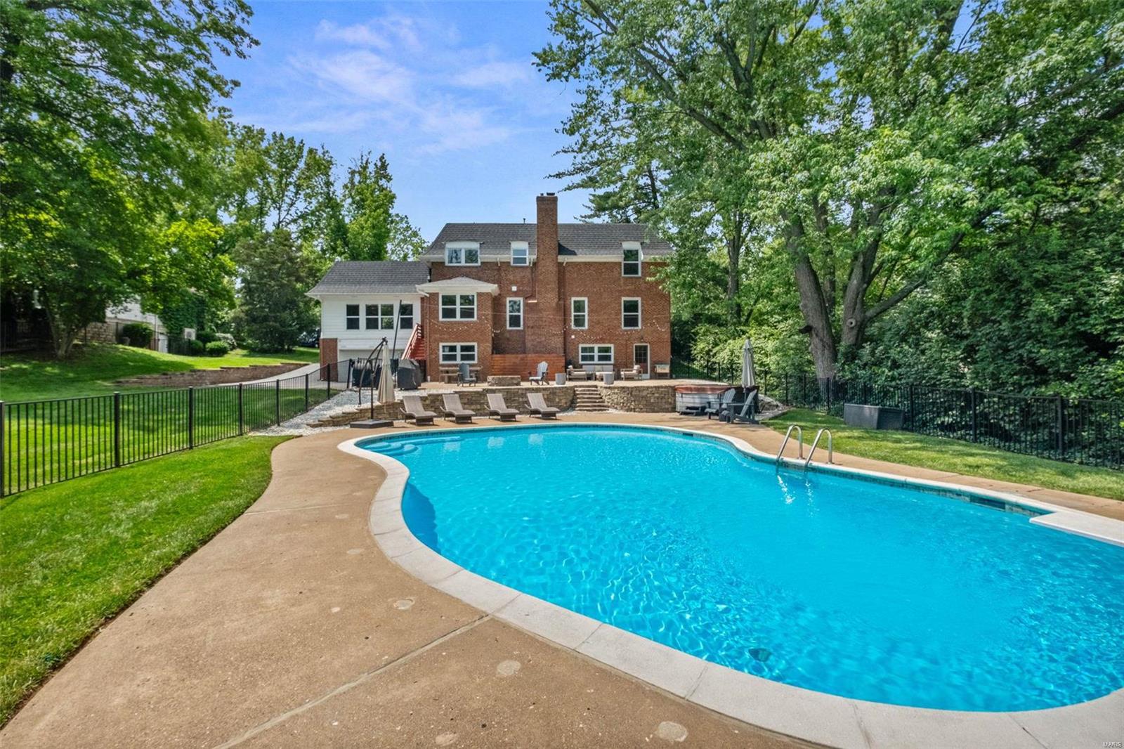 Sunswept West - Residential