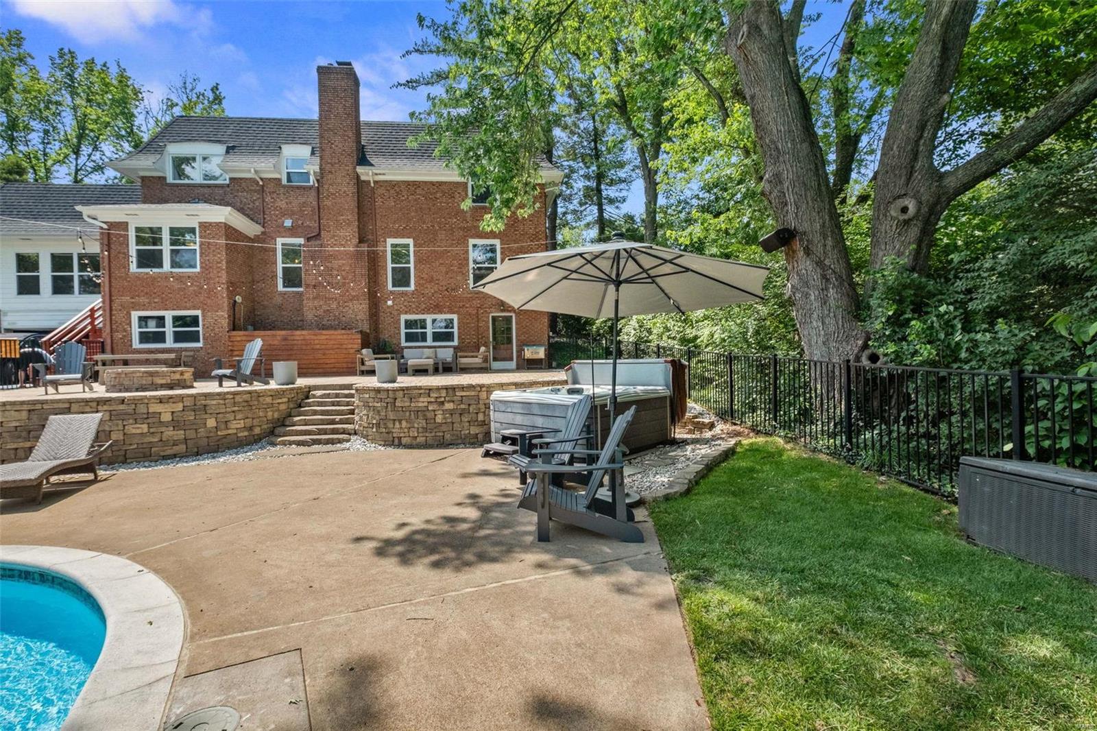 Sunswept West - Residential