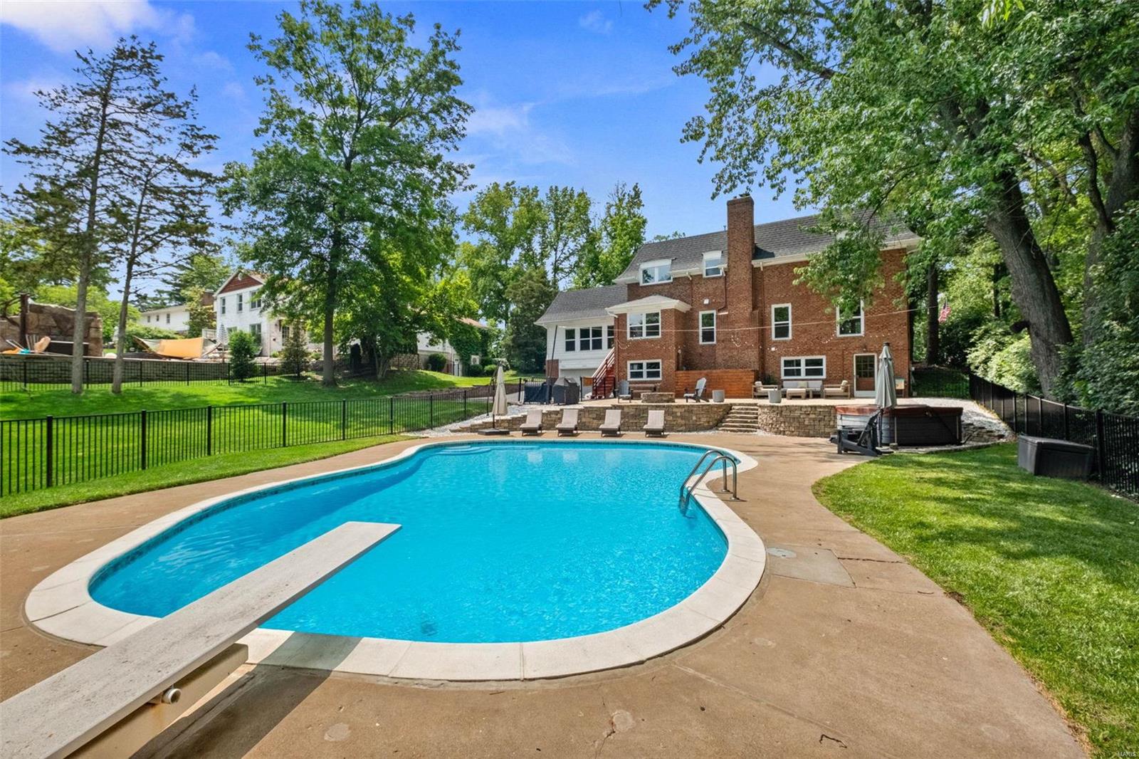 Sunswept West - Residential