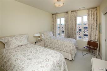 Plaza In Clayton A Condo The - Residential