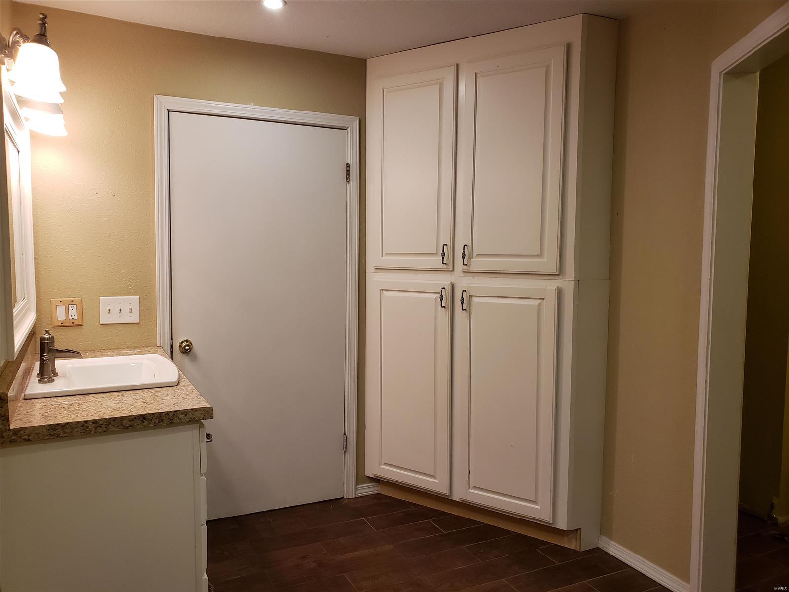 NON SUBDIVISION - Residential