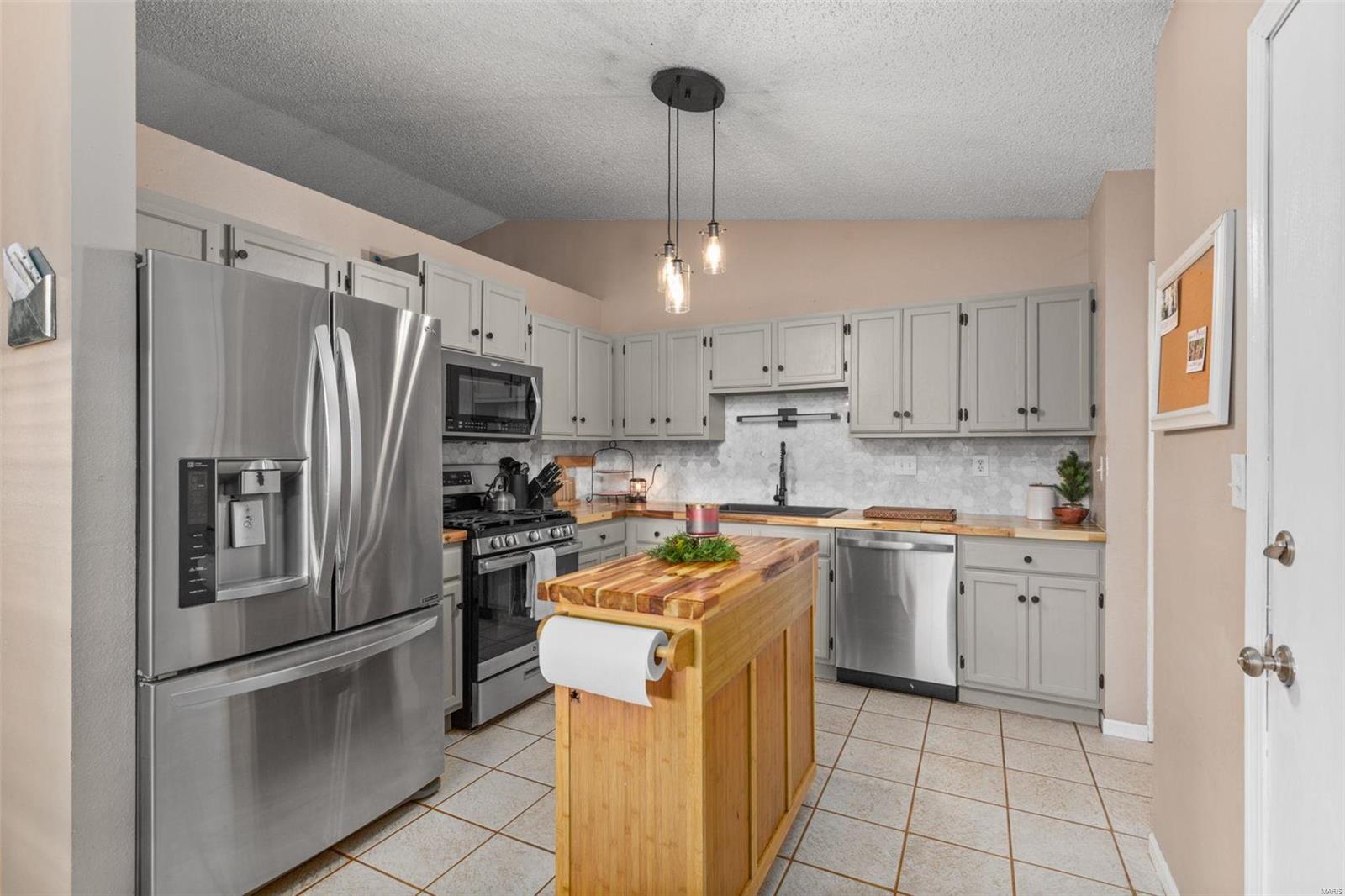 Sunny Brook Farm 3 - Residential