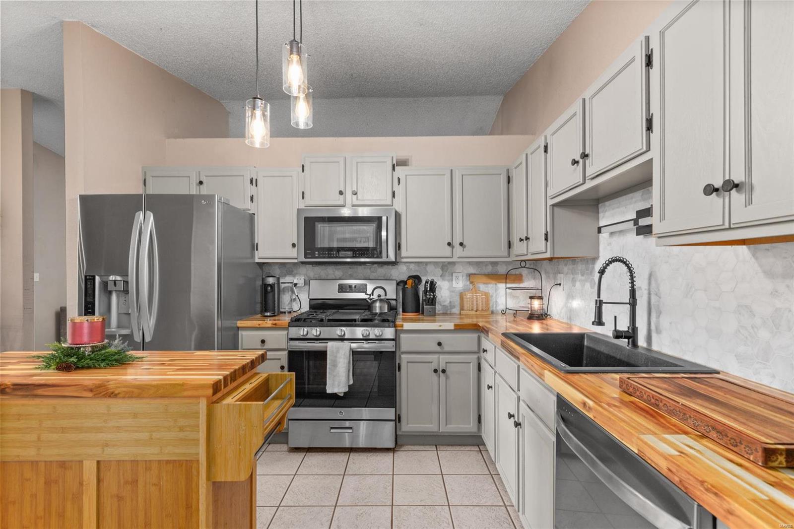 Sunny Brook Farm 3 - Residential