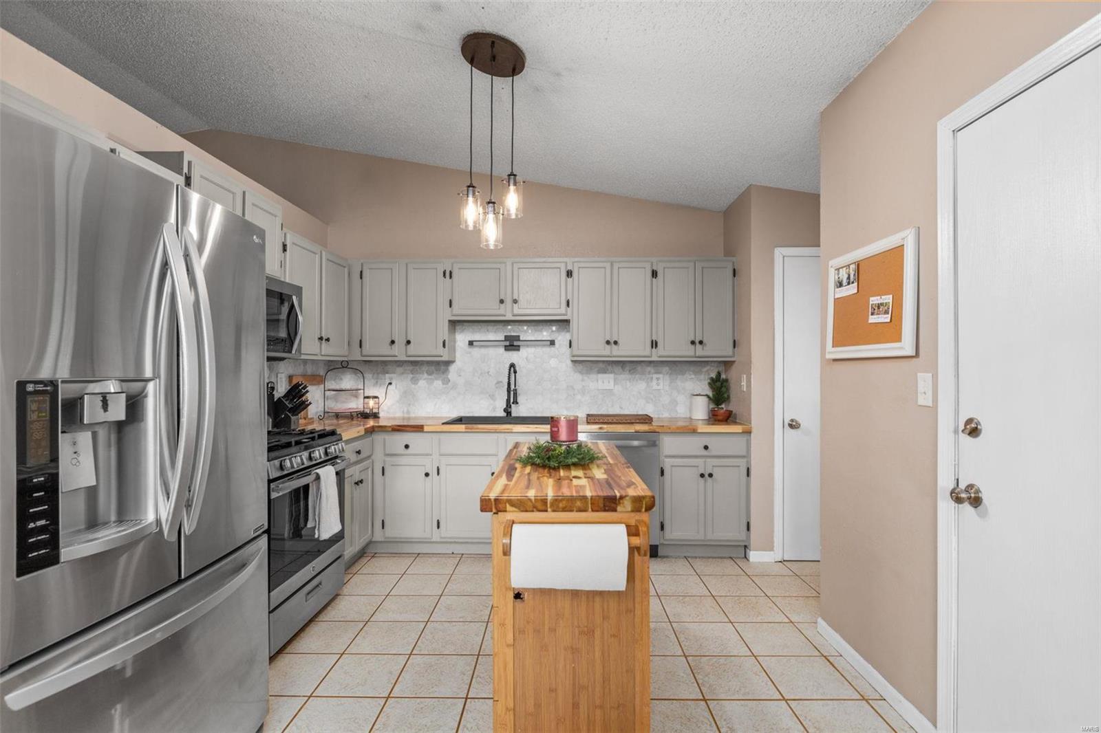 Sunny Brook Farm 3 - Residential