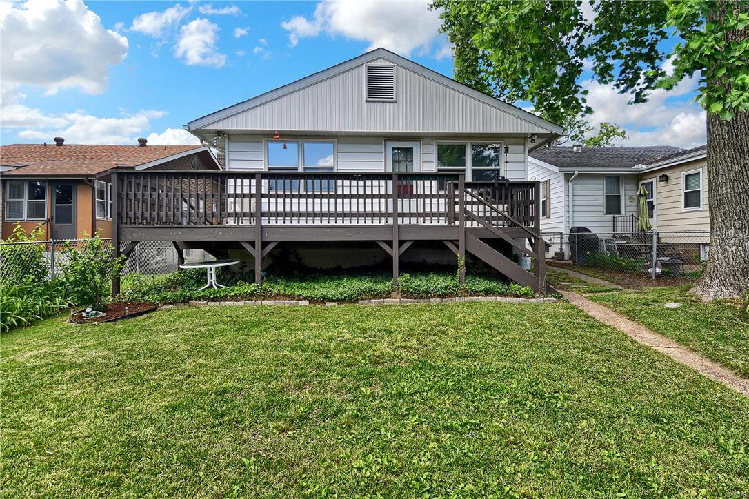 Maurices - Residential
