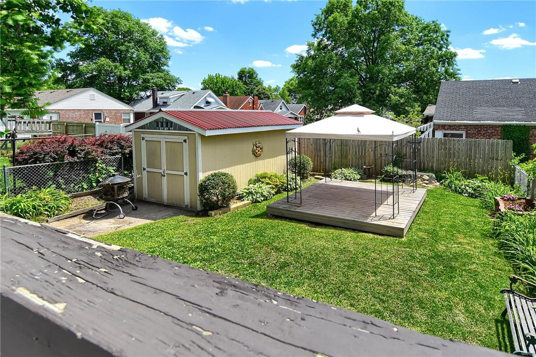 Maurices - Residential