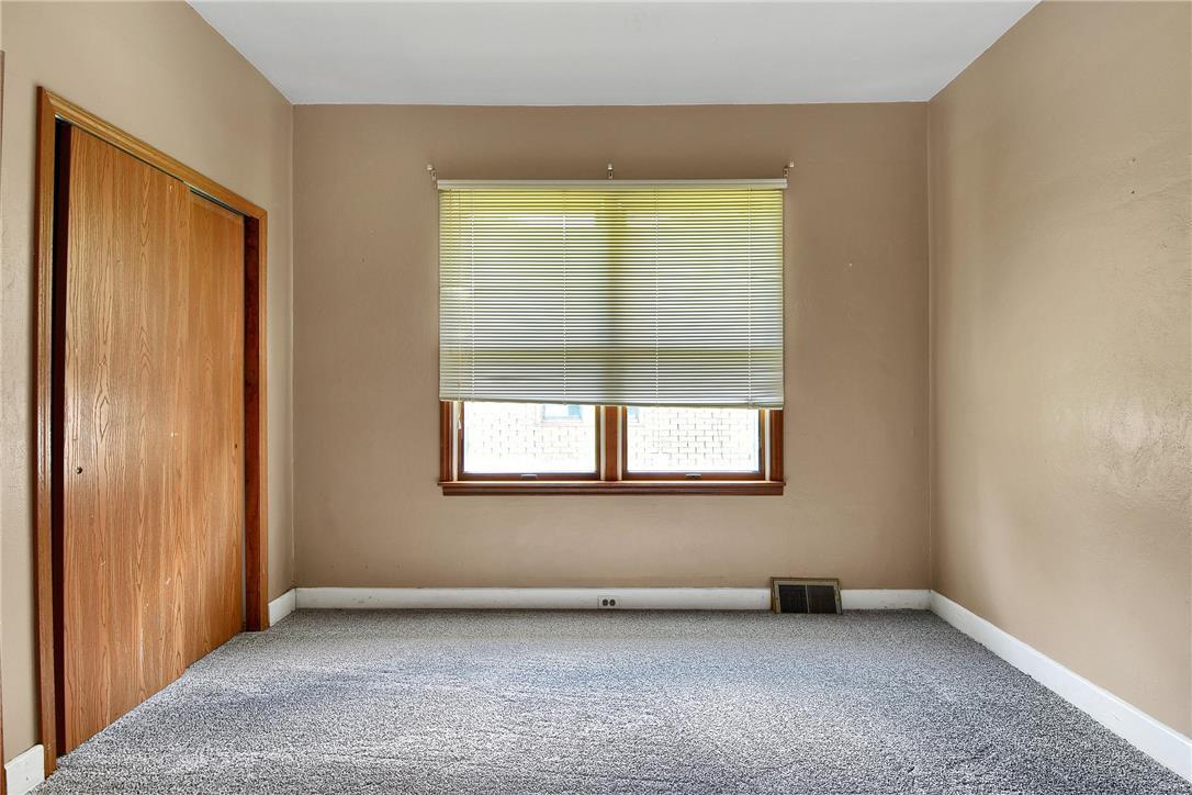 Maurices - Residential