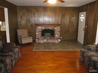 NON SUBDIVISION - Residential