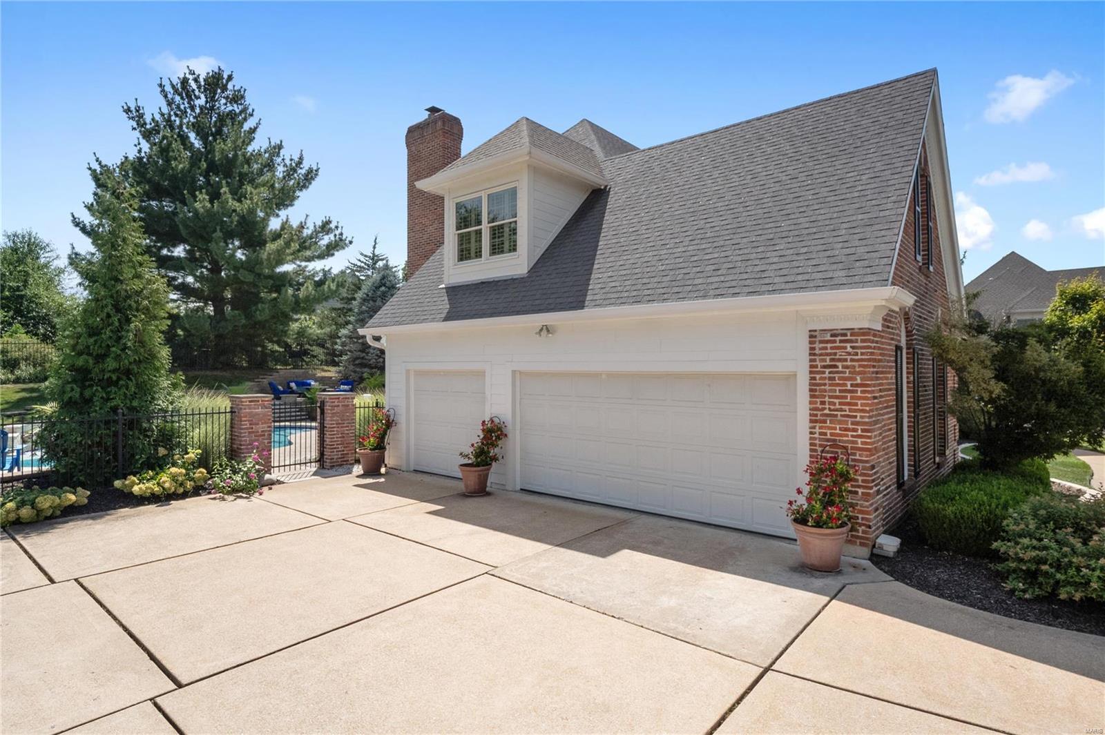 Brook Hill Estates Two - Residential